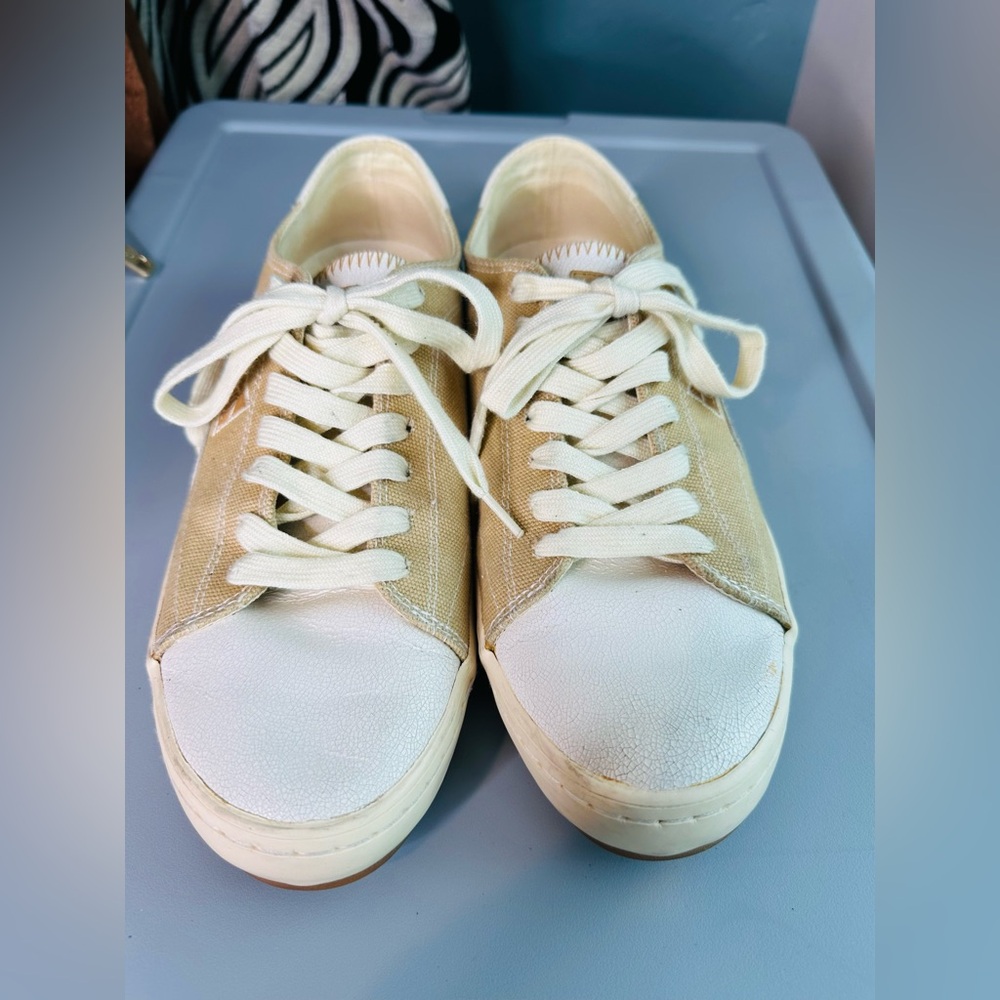 Original Penguin Men’s Casual Tan Preppy Sneakers Size 8.5